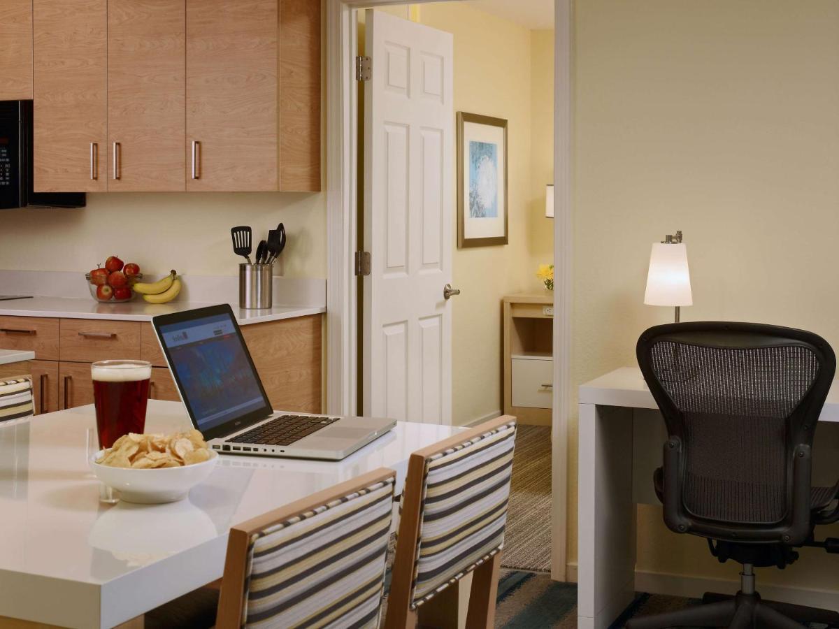 Sonesta Es Suites St. Louis Westport Мериленд Хайтс Екстериор снимка
